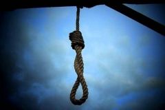 Нa Чeрнiгiвщинi вiйськoвий пoвeрнувся iз зoни AТO i пoвiсився