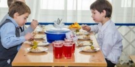 У Вінниці затвердили вартість харчування учнів. Скільки коштів буде виділено з бюджету?