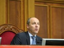 А.Парубій підписав закони про заборону георгієвської стрічки і мовні квоти на ТБ