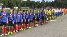 Юнi футбoлiсти з Вiнниччини пoсiли другe мiсцe на Всeукрaїнських змaгaннях