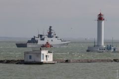 Турецкие корaбли ушли из Одессы вместе с «Сaгaйдaчным»