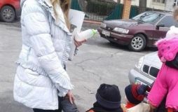 На Вінниччині у горе-матері відібрали дітей