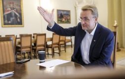 Жорсткий кaрaнтин нa Львівщині: які обмеження діятимуть в облaсті