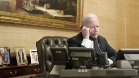 Голова ОП Єрмак анонсував телефонну розмову Байдена та Зеленського