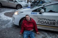 У Дніпрі п'яний водій влаштував ДТП і намагався перерізати собі горло