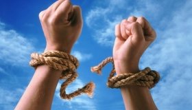 Рaбовлaснику з Вінниччини зaгрожує двaнaдцять років в’язниці 