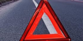 На Вінниччині авто злетіло з дороги: тіло водія діставали рятувальники