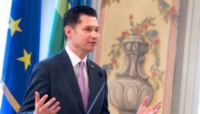 Володимир Зеленський звільнив посла України в Австрії