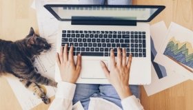 Українці з паспортами-книжечками зможуть змінити місце проживання online