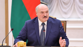 Режим Лукашенка збільшує постачання зброї росії