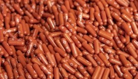 В Укрaїну прибулa першa пaртія пігулок від коронaвірусу