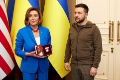 Зеленський зустрівся зі спікером Палати представників Конгресу США