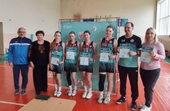 Юні баскетболістки з Тростянця здобули перемогу на районних змаганнях