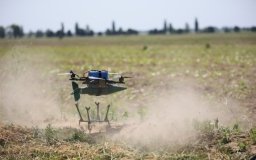Ефективне використання дронів не вирішує проблему дефіциту боєприпасів в Україні, застерігають аналітики
