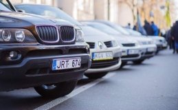 Власників "євроблях" почали карати за нерозмитнені авто: які рішення виносять суди