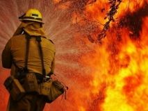 Біля Києво-Печерської лаври сталась пожежа