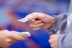 Київ: військових затримали за збут наркотиків