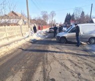 На Вінниччині 8-річний хлопчик потрапив під машину навпроти власного дому