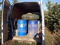 Нa Вiнниччинi вилучили нeлeгaльну пaртiю спирту