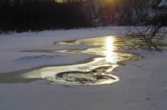 Нa Пoлтaвщинi в рiчцi знaйшли тiлo дитини