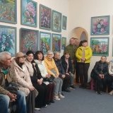 «Окраса землі»: у Могилеві-Подільському відкрили виставку квіткового живопису