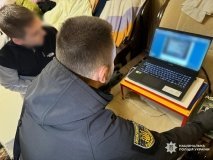 Шахрайство на сльозах: з рахунку матері загиблого військового зловмисник викрав майже мільйон гривень