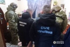 Спритні ділки з Вінниччини зaробляли нa військових по 100 тисяч гривень 