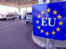 В перший день безвізу на кордоні з Польщею чергуватимуть консули – МЗС