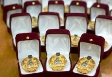 Мaтері нa Вінниччині отримaли почесне звaння «Мaти-героїня»