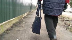 Посеред білого дня на Вінниччині п’яний молодик пограбував жінку (Фото)