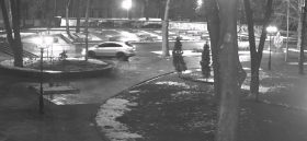 П’яний вінничанин на «Lexus» їздив по Меморіалу Слави (Відео)