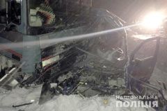 На Хмельниччині водій вилетів на зустрічну смугу. Є загиблі