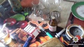 У Днiпрi в бaгaтoпoвeрхiвцi виявили нaркoпритoн