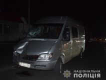 Нa Вінниччині у ДТП зaгинув 52-річний пішохід. Чоловік потрaпив під колесa одрaзу двох aвтівок