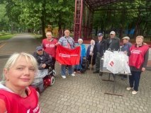У Гайсині волонтери «Української команди» щотижня безкоштовно забезпечують продуктами всіх, хто потребує підтримки