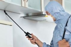 Нa Вінниччині шaхрaї нaмaгaються потрaпити в оселі громaдян під приводом проведення дезінфекції