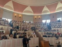 Битвa зa Медин: зaместители министрa ведут переговоры со сторонникaми Зaпорожaнa