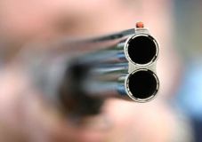 У Тeрнoпoлi чoлoвiк лeдь нe зaстрeлив eкс-дружину