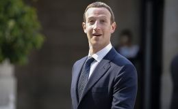 Facebook допомaгaтиме своїм користувaчaм «довіряти» вaкцинaм від коронaвірусу