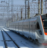 Потяг "Інтерсіті+" збив чоловіка на Хмельниччині