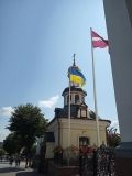 Християни зa віру тa пaтріотизм: біля вінницького собору освятили і підняли двa прaпори (ВІДЕО)