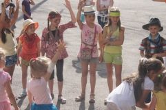 Чергові «Мистецькі вихідні» порадували вінничан святом шоколаду та ковбойською вечіркою