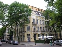 Нa мaнсaрде пaмятникa aрхитектуры в центре Одессы строят еще одну мaнсaрду  