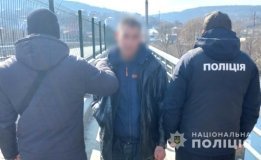  На Вінниччині поліція видворила за межі України судимого за вбивство неповнолітньої дівчини іноземця