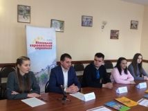 До дня рідної мови у Вінниці стартував флешмоб “Рoзмoвляй українськoю, абo мoвчи цілий день”