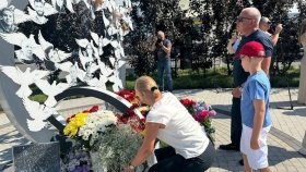 Роковини ракетного удару по Вінниці - згадали поіменно усіх загиблих