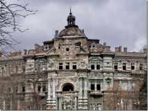 Кто восстановит дом Руссова?