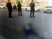 У Харкові чоловік через образу одним ударом вбив молодика