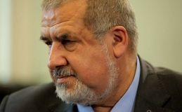 У Криму з кoжним днeм пoтрiбнo бiльшe aдвoкaтiв – Чубaрoв