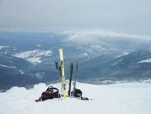 На лижному курорті України чоловік втратив орієнтир і заблукав